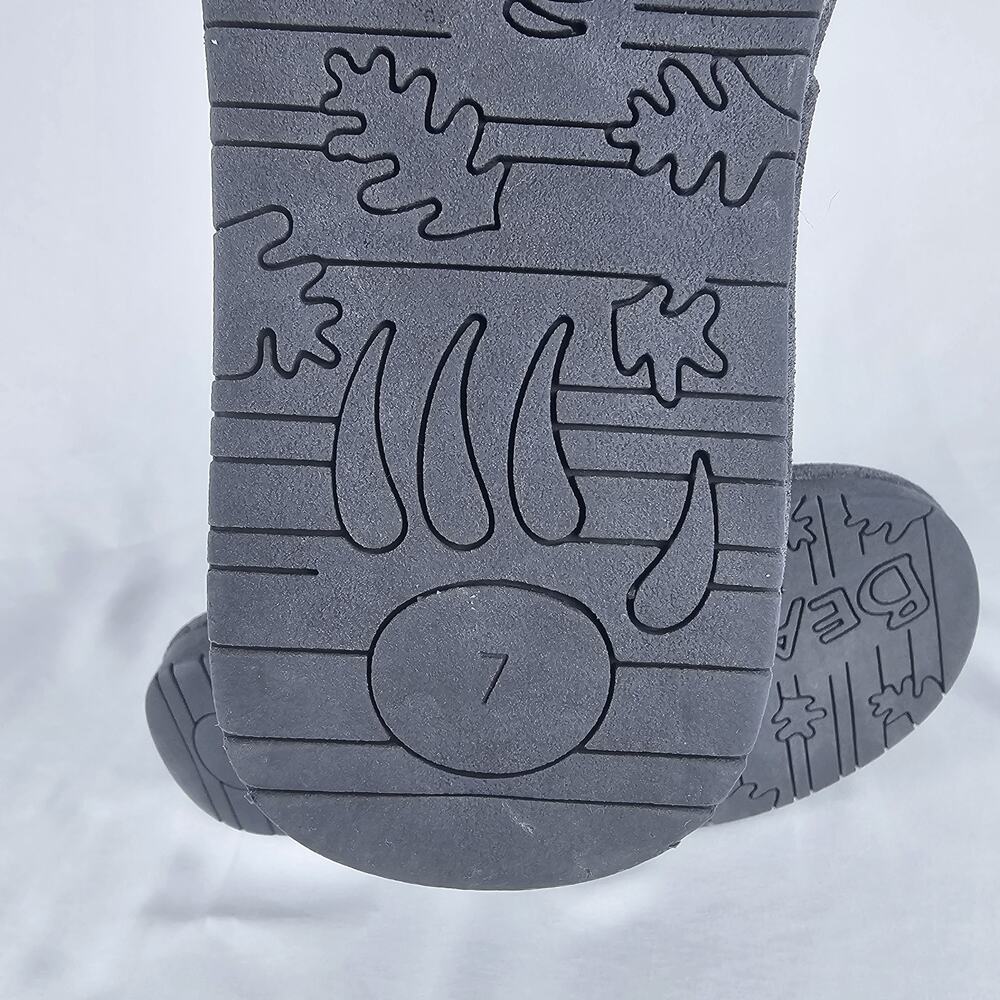 Bearpaw Emma Short Suede Winter Boots Gray Women’s Size 7 Sheepskin Lined - Picture 11 of 16
